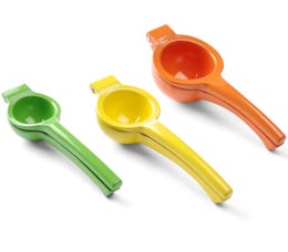 Ilsa appelsiinipuristin kahvoilla | pinnoitettu alumiini | &Oslash; 9 cm | oranssi