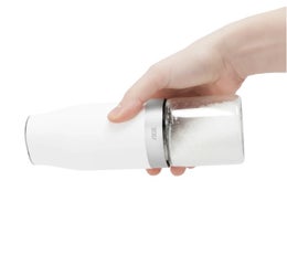 Ade s&auml;hk&ouml;inen suola- ja pippurimylly | automaatti | karkeudens&auml;&auml;t&ouml; | | valkoinen