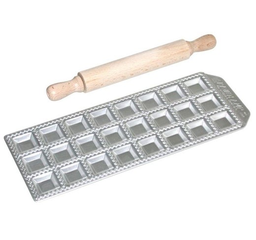 Imperia raviolilevy | pinnoitettu alumiini | 24-reik&auml;&auml; | 27x10,5 cm | neli&ouml;